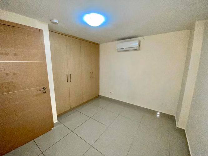 ABSOLUTE REMATE APT 2R2B1P EN PH TORRE DE CASTILLA VIA ESPANIA 135000 - Imagen 6