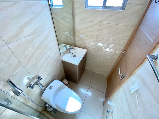 ABSOLUTE REMATE APT 2R2B1P EN PH TORRE DE CASTILLA VIA ESPANIA 135000 - Imagen 11