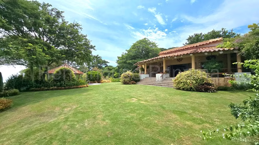 Casa en Venta en Playa Blanca 26EPP1957