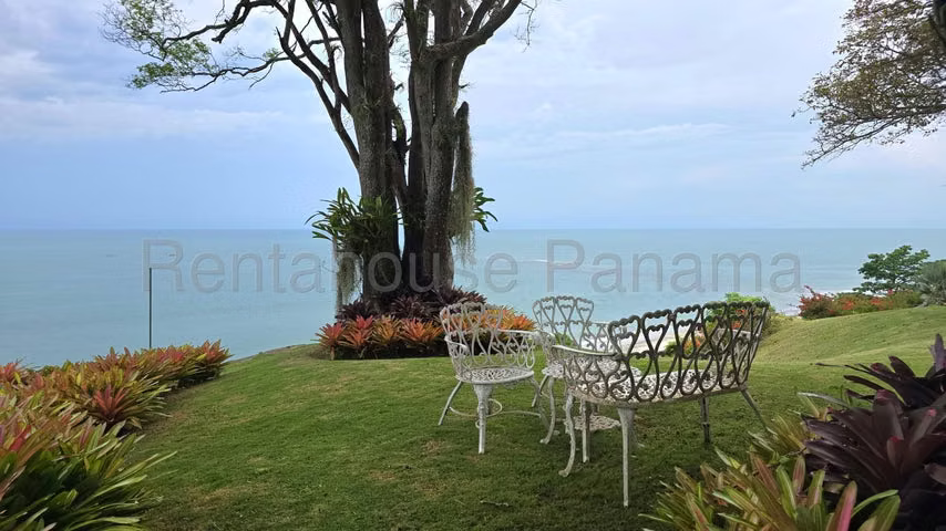 Casa en Venta en Playa Blanca 26EPP1957