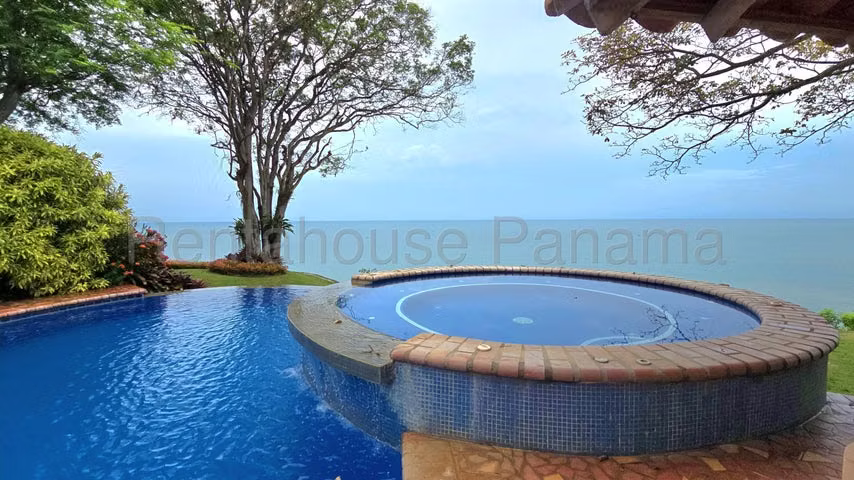 Casa en Venta en Playa Blanca 26EPP1957