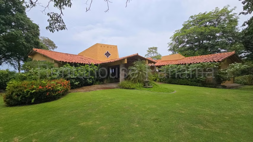 Casa en Venta en Playa Blanca 26EPP1957