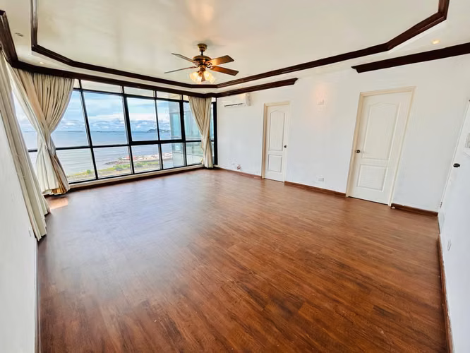 Venta de Exclusivo Apartamento en Av Balboa  Vista al Mar2 Ph Miramar6*4324Mfk - Imagen 13
