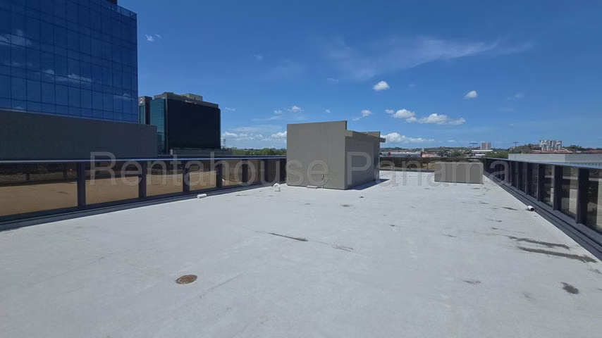 Local Comercial en Venta en Santa María 26EPP5616