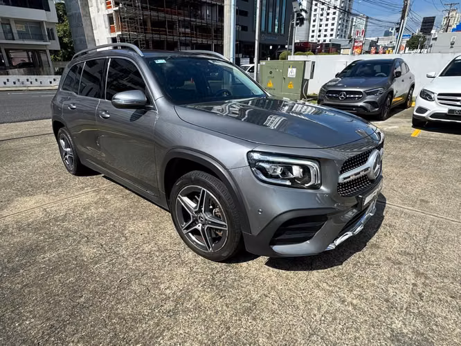 MERCEDES-BENZ GLB  — SOLO 20,184 KM - Imagen 3