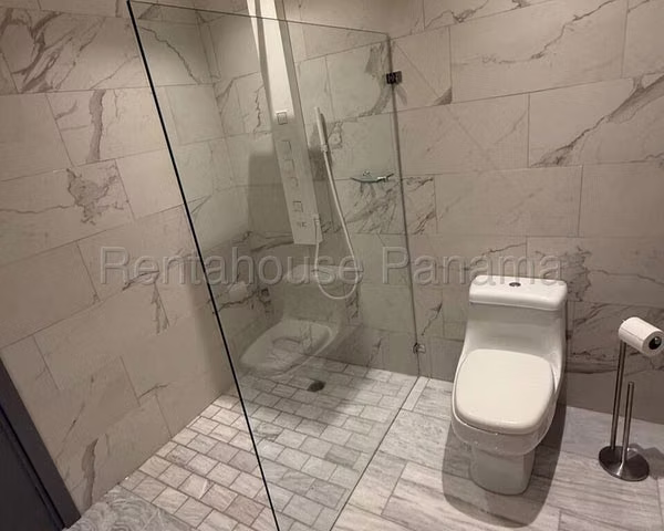 J240GRR Alquiler de Apartamento en Bella vista - Imagen 15