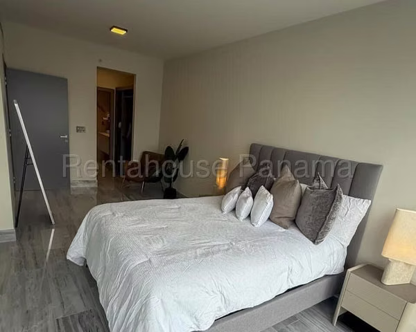 J240GRR Alquiler de Apartamento en Bella vista - Imagen 11