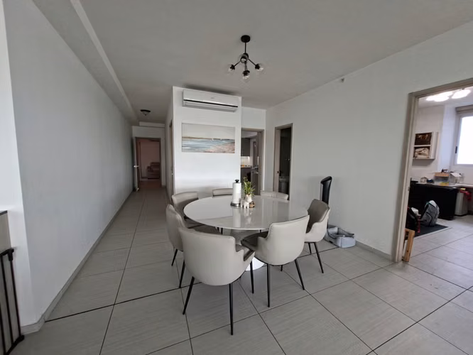 Se vende apartamento 329m2 en San Francisco con terraza y vista al mar #26-6521GE