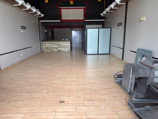 Alquiler de local comercial en Obarrio