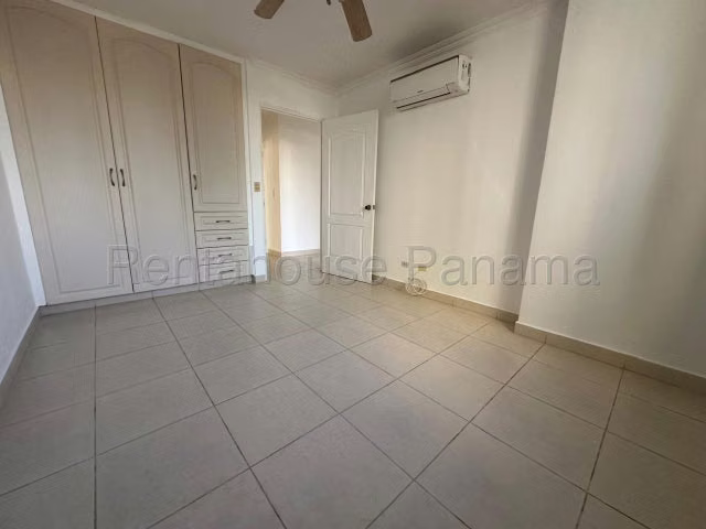 Oportunidad!!! Vendo apartamento de 210 mts en Punta Pacífica - Imagen 13