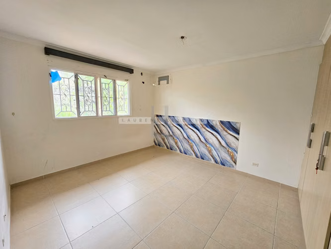 Venta de Casa Unifamiliar en Altos del Country 300. Haga una oferta - Imagen 15