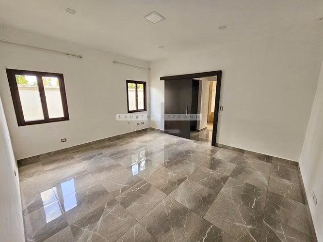 Venta de Casa Unifamiliar en P. H. Sunset Coast - Costa Sur. Haga una oferta - Imagen 7