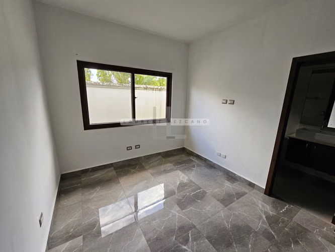 Venta de Casa Unifamiliar en P. H. Sunset Coast - Costa Sur. Haga una oferta - Imagen 17
