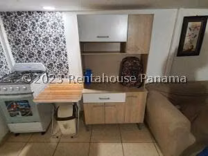 Venta de Local Comercial con 520m2 en Casco Antiguo 27-1687