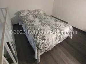 Venta de Local Comercial con 520m2 en Casco Antiguo 27-1687