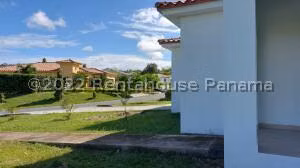 Venta de Casa con 240m2 en San Carlos PH Hacienda Pacifica PH 27-1700SR - Imagen 8