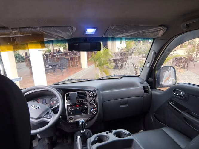 2019 KIA BONGO III (K2700 Version moderna) REFRIGERADO DE FÁBRICA