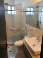 Alquiler de Apartamento con 95m2 en San Francisco PH Diamond Tower 27-1703SR - Imagen 14