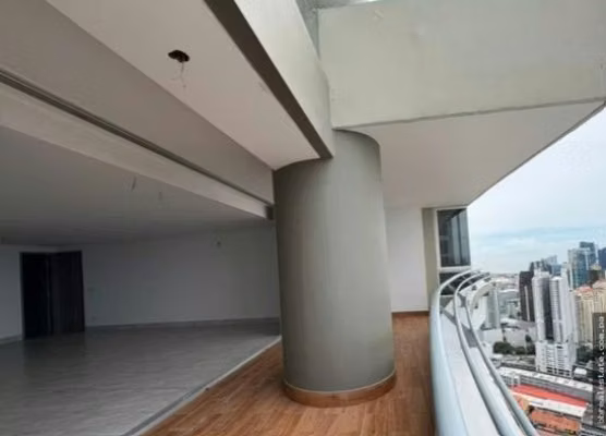 Venta de Penthouse en PH Luxor Torre 400, El Cangrejo