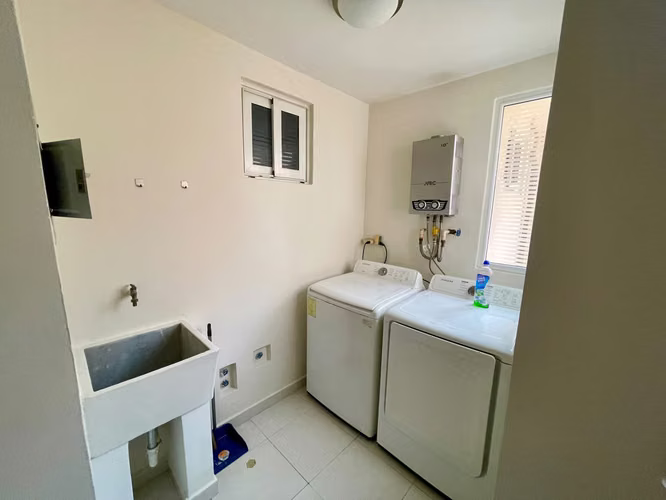 APARTAMENTO EN VENTA – TORRES DE VERSALLES $132,000 - Imagen 3