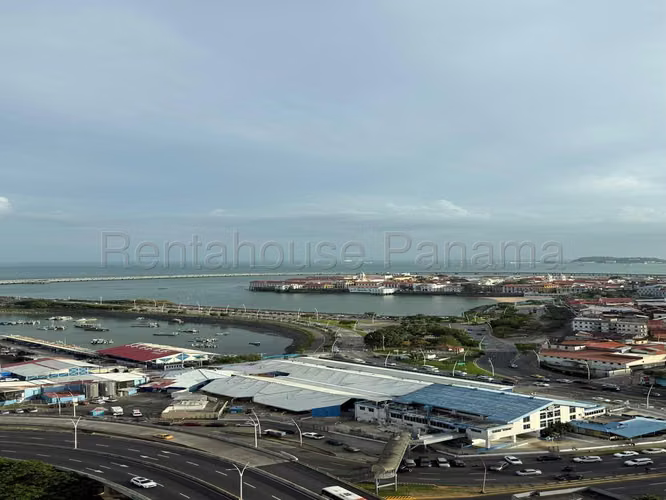 Venta Apartamento Frente al Mar Avenida Balboa - YD - Imagen 7