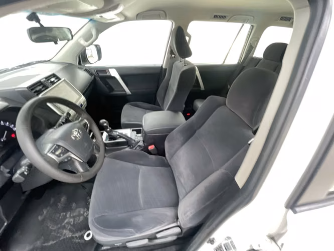 TOYOTA LAND CRUISER PRADO - 2023 - TPX - Automarket - Imagen 4