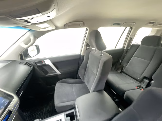TOYOTA LAND CRUISER PRADO - 2023 - TPX - Automarket - Imagen 9