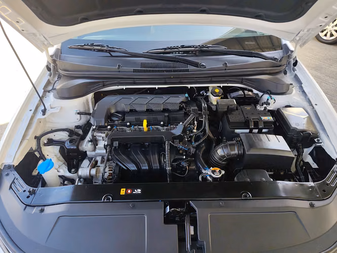 HYUNDAI ACCENT - 2026 - ACAXX - Automarket - Imagen 3