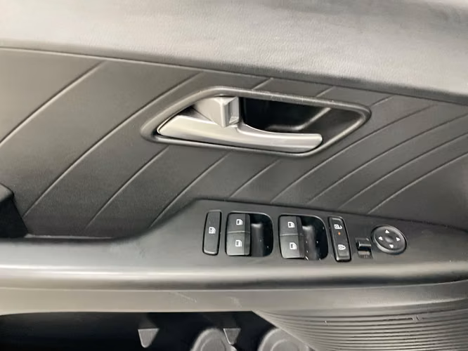 HYUNDAI ACCENT - 2026 - ACAXX - Automarket - Imagen 4