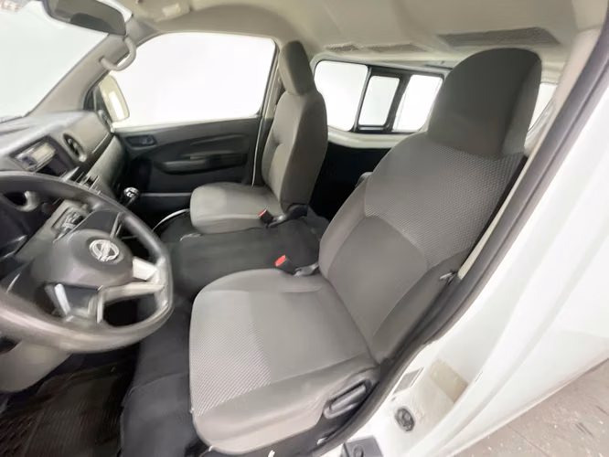 NISSAN URVAN - 2024 - HUX - Automarket - Imagen 5