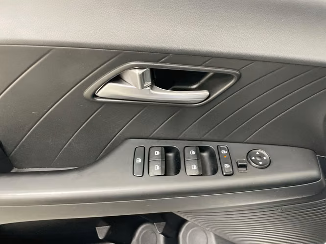 HYUNDAI ACCENT - 2026 - ACAXX - Automarket - Imagen 4