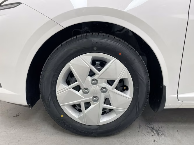 HYUNDAI ACCENT - 2026 - ACAXX - Automarket - Imagen 2
