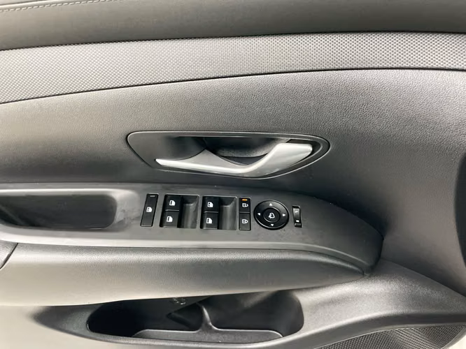 HYUNDAI TUCSON - 2026 - TUXX - Automarket - Imagen 4