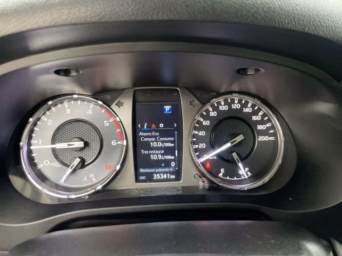 TOYOTA HILUX - 2025 - PPHA - Automarket - Imagen 7