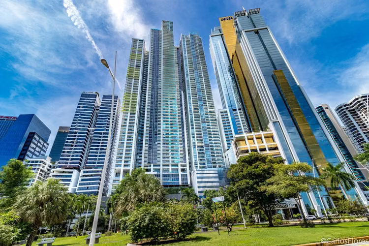 Apartamento de Lujo Frente al Mar en YOO Panamá | Avenida Balboa | 2 Recámaras - Imagen 14