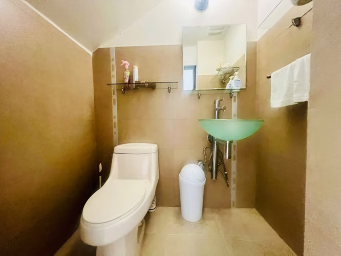 Casa en venta en Altos de Panamá debajo de precio de avalúo - Imagen 6