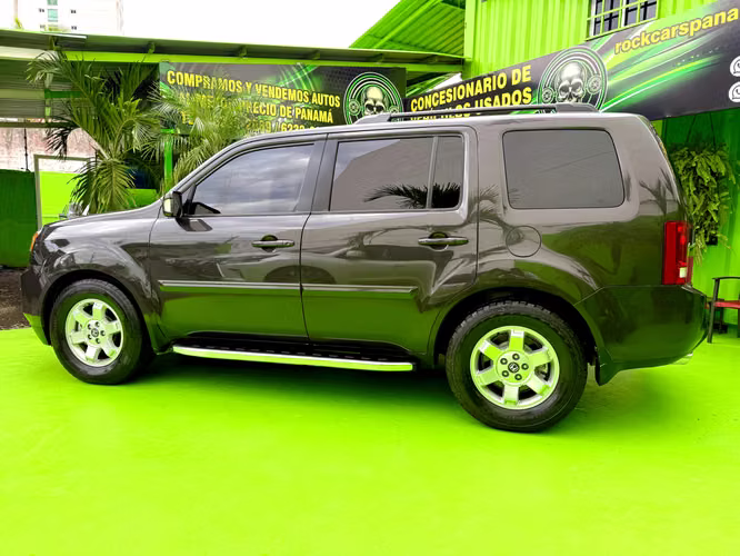 HONDA PILOT 2012 FULL EXTRAS 4X4 MUY CUIDADA COMO DE AGENCIA.