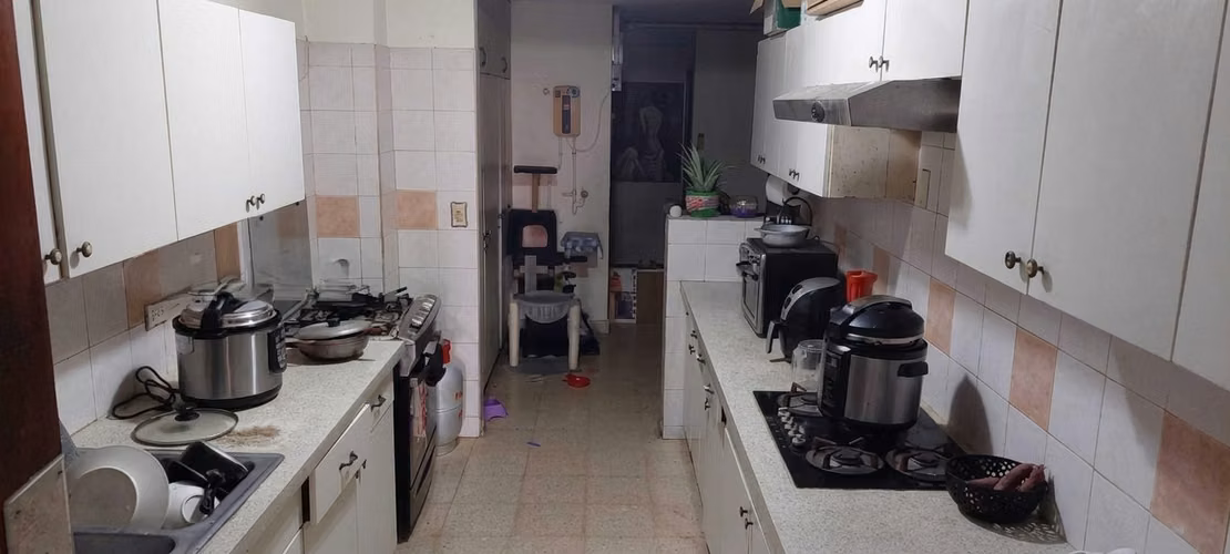 VENTA APARTAMENTO 12 DE OCTUBRE 26ML4335