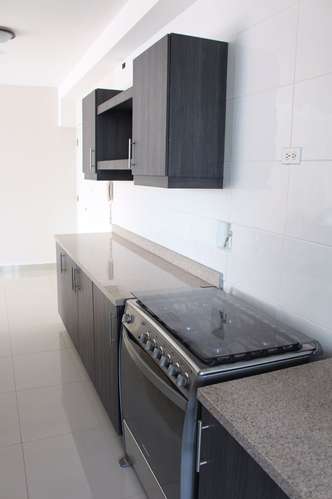 Rento Habitación para un Varón C/Baño en  El Cangrejo B/. 350 - Imagen 10