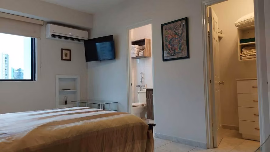 Alquiler de apartamento amoblado - Imagen 5