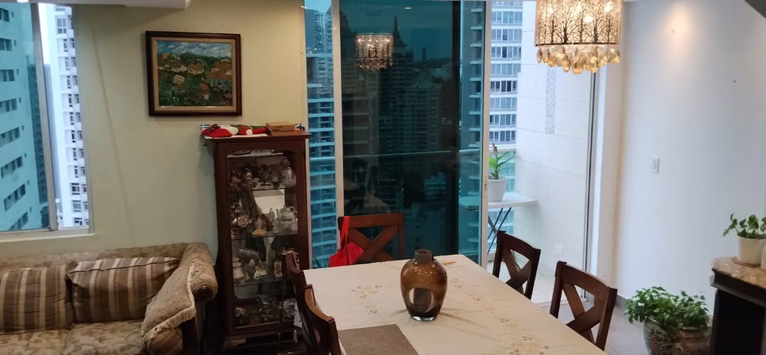 Apartamento en El Cangrejo I con balcon y ubicación premium - Imagen 5