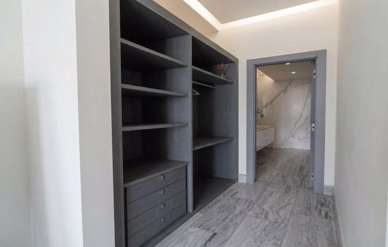 Apartamento en Bella Vista I con balcón y vista espectacular - Imagen 14