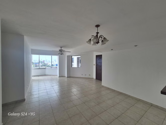 VENTA DE APARTAMENTO EN PH PARK VIEW - PRECIO NEGOCIABLE - Imagen 2