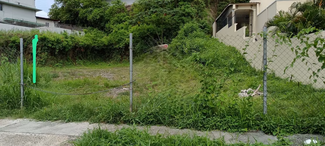 VENDO Terreno en la Villa de la Fuente. 600m2
