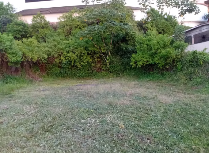 VENDO Terreno en la Villa de la Fuente. 600m2