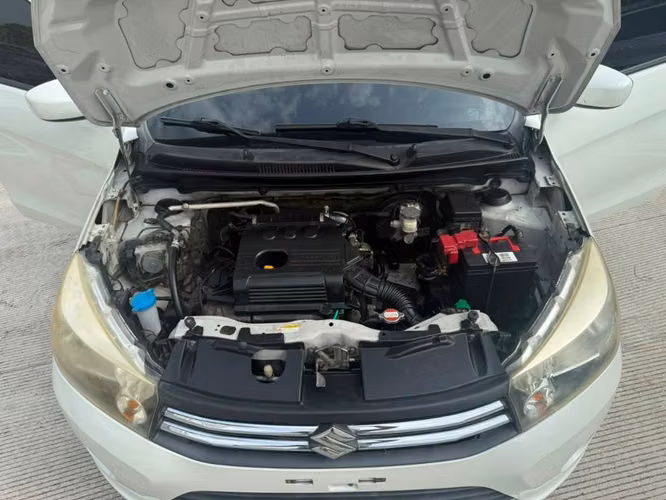 Venta de auto negociable - Imagen 4