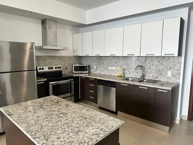 Venta Pta Pacífica | P.H. Oceanaire | Amoblado ($220,000) - Imagen 4