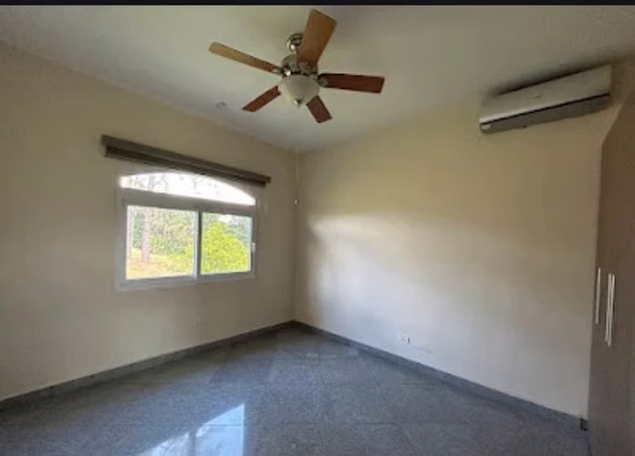 Venta – Casa en Club de Golf de Panamá, Brisas del Golf