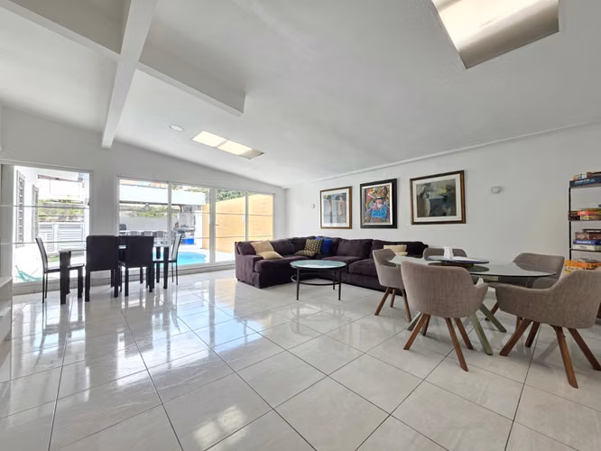 VENTA DE CASA EN URB. CASTILLA DE ORO, ALTOS DE PANAMA