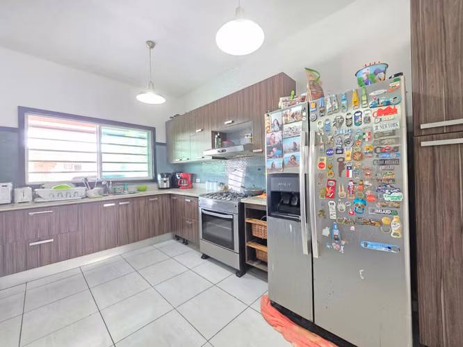 VENTA DE CASA EN URB. CASTILLA DE ORO, ALTOS DE PANAMA - Imagen 3
